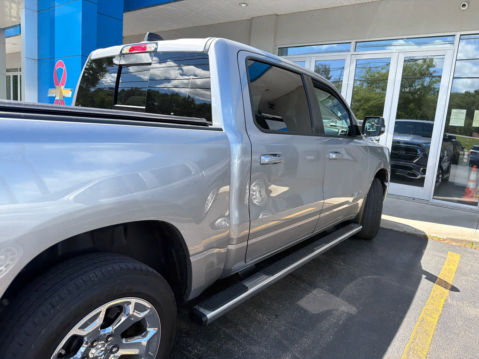 2022 RAM 1500 Big Horn Crew Cab 4x4 5'7" Box