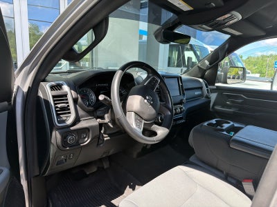 2022 RAM 1500 Big Horn Crew Cab 4x4 5'7" Box