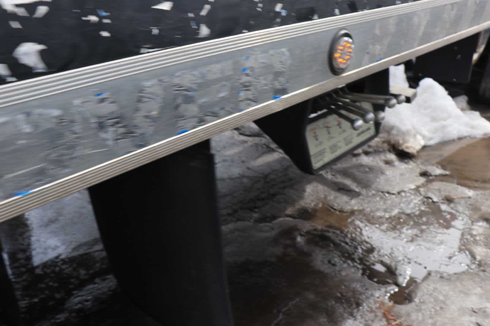 2022 Ford F-650 Straight Frame NA