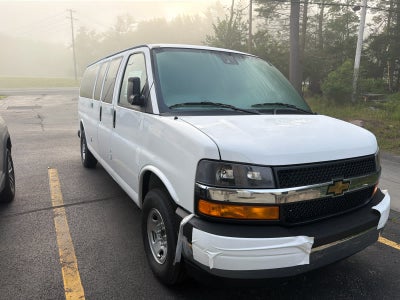 2026 Chevrolet Express Passenger LT