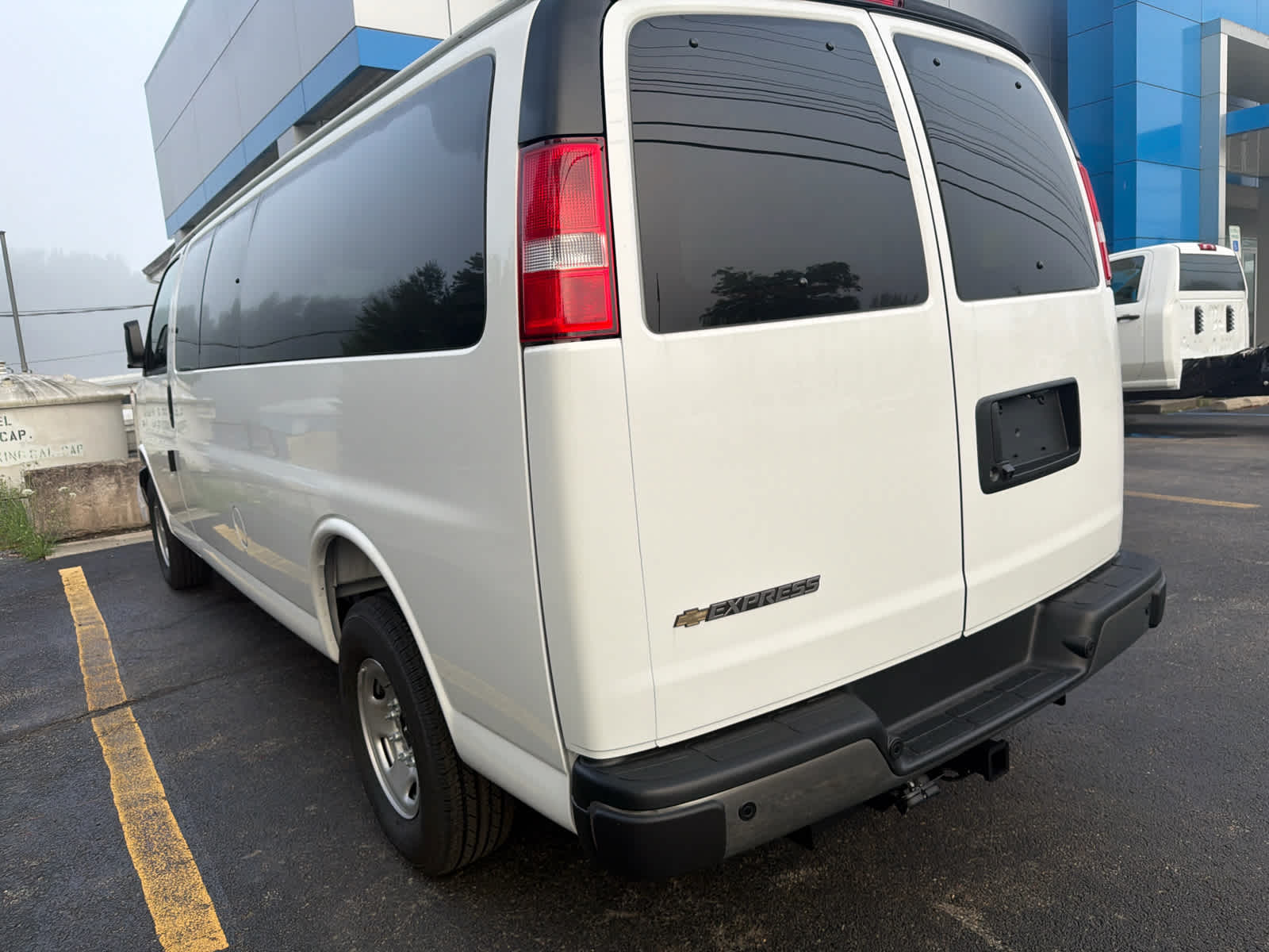 2026 Chevrolet Express Passenger LT