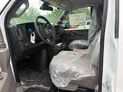 2026 Chevrolet Express Passenger LT