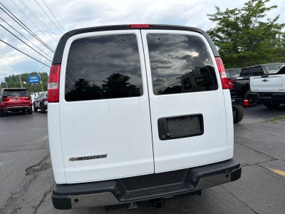 2026 Chevrolet Express Passenger LT