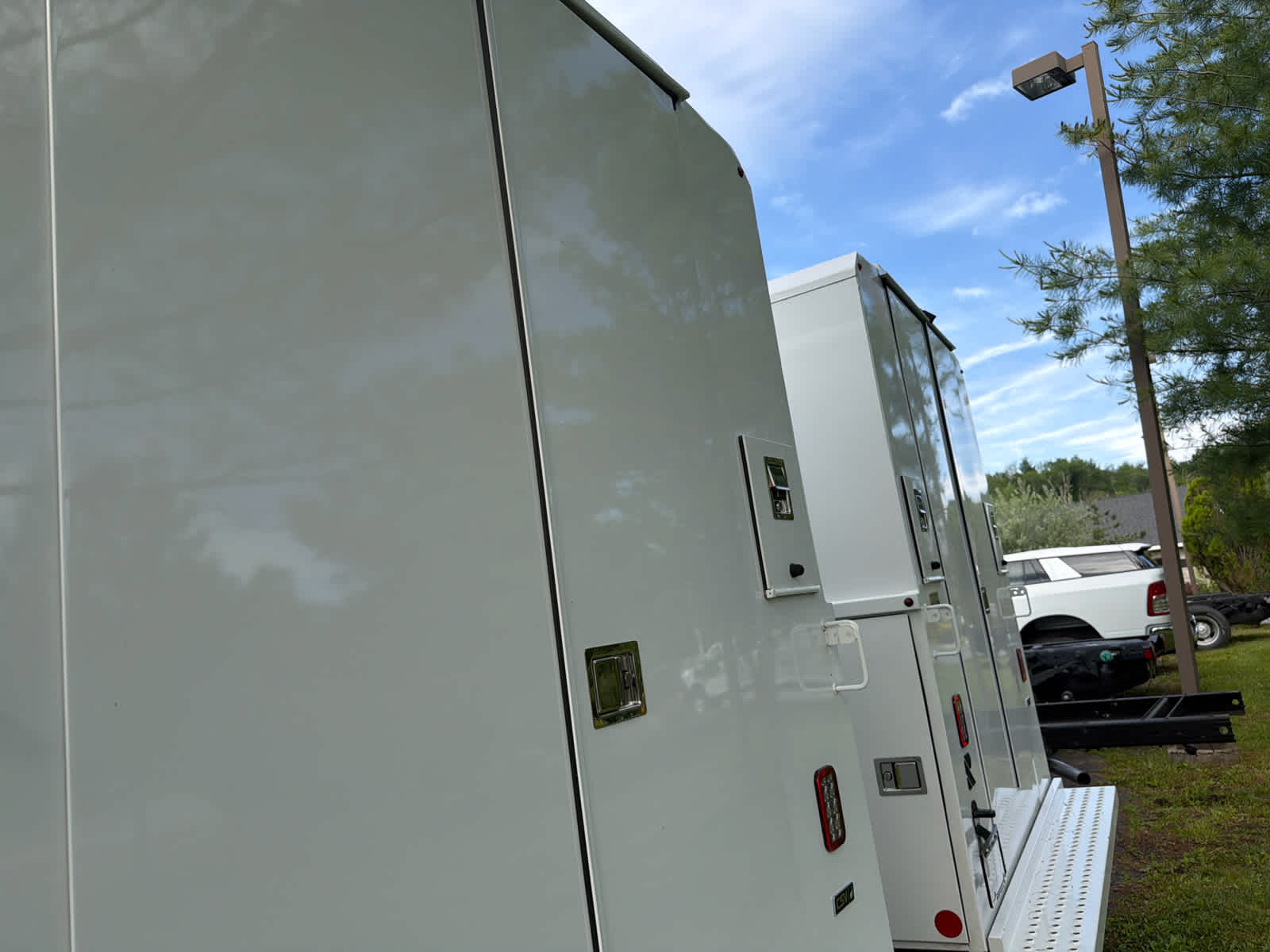 2023 Chevrolet Express Cutaway 3500 1WT
