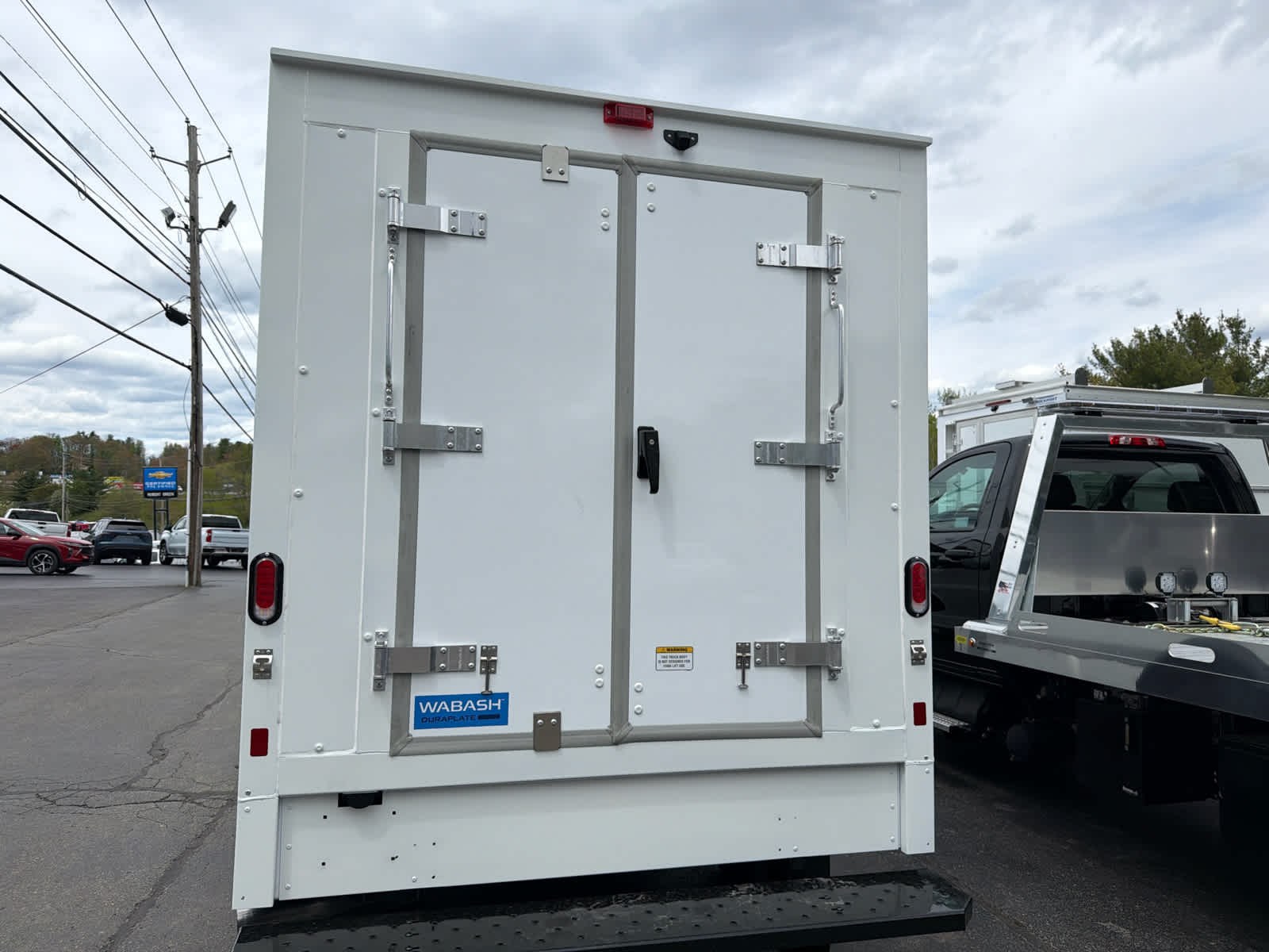 2025 Chevrolet Express Cutaway 3500 1WT