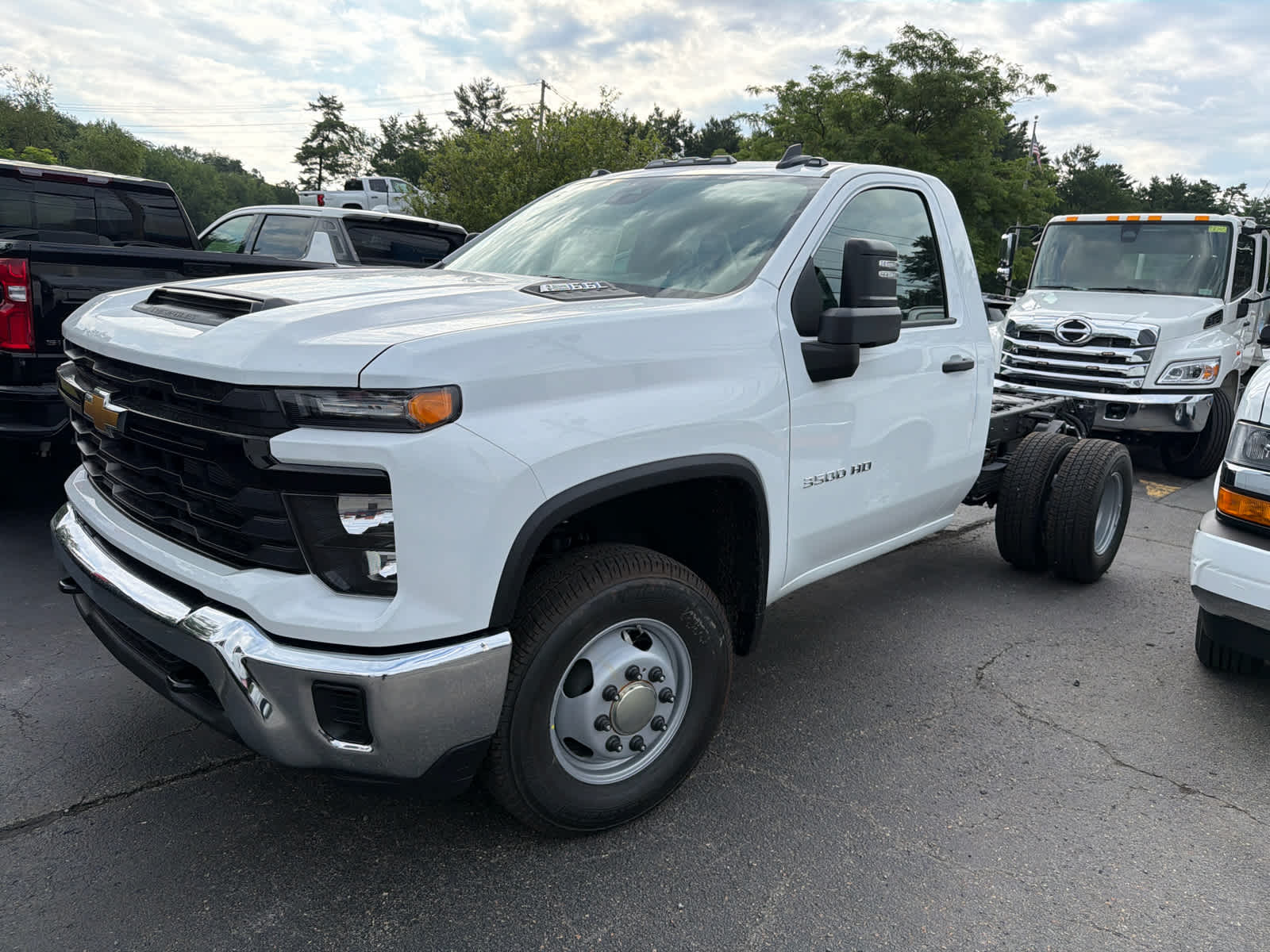 2026 Chevrolet Silverado 3500 HD Chassis Cab Work Truck