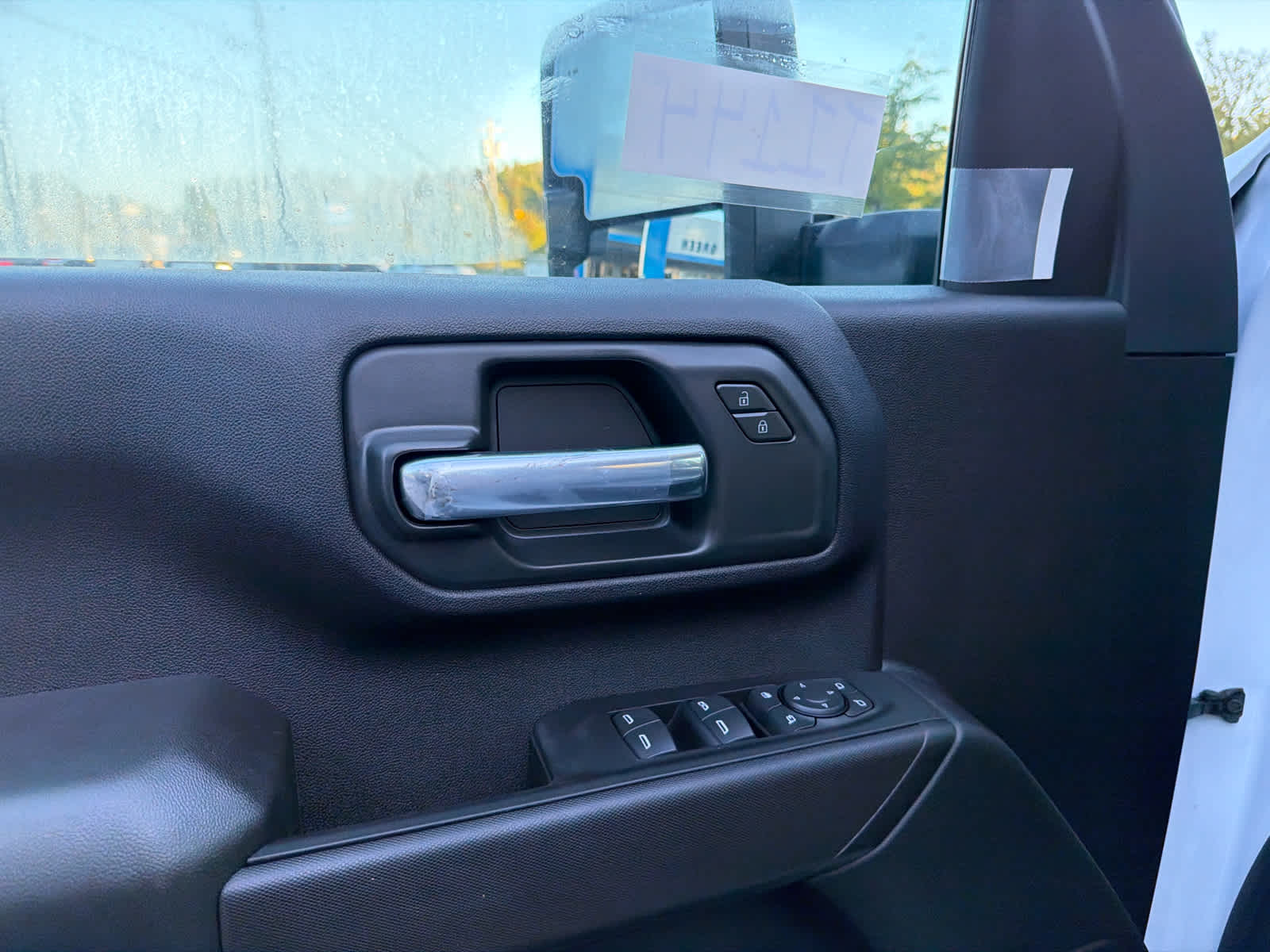 2026 Chevrolet Silverado 2500 HD Custom - Photo 6