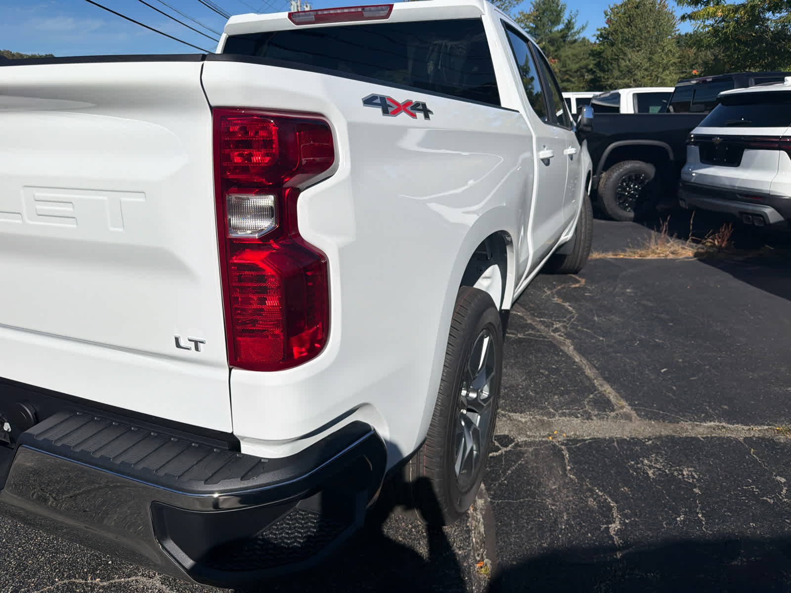 2026 Chevrolet Silverado 1500 LT (2FL)