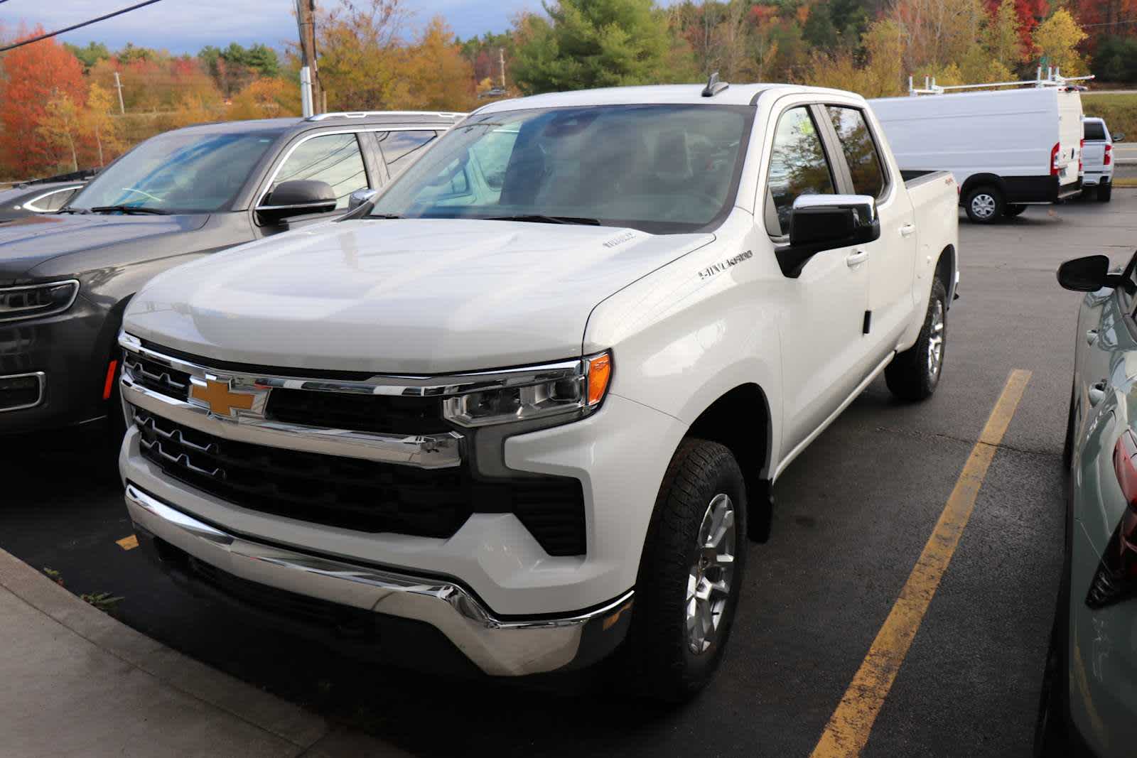 2026 Chevrolet Silverado 1500 LT (2FL)