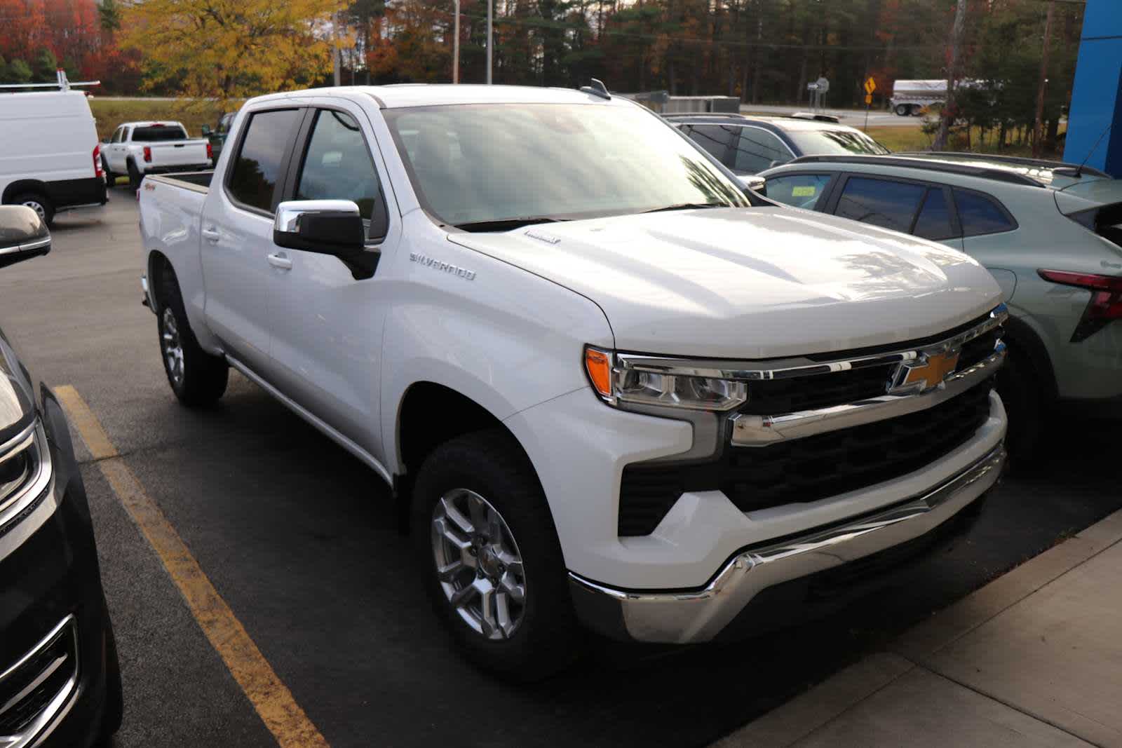 2026 Chevrolet Silverado 1500 LT (2FL)