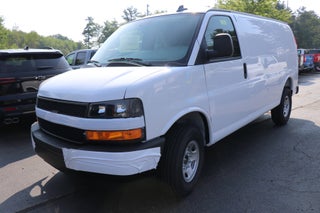 2025 Chevrolet Express Cargo WT