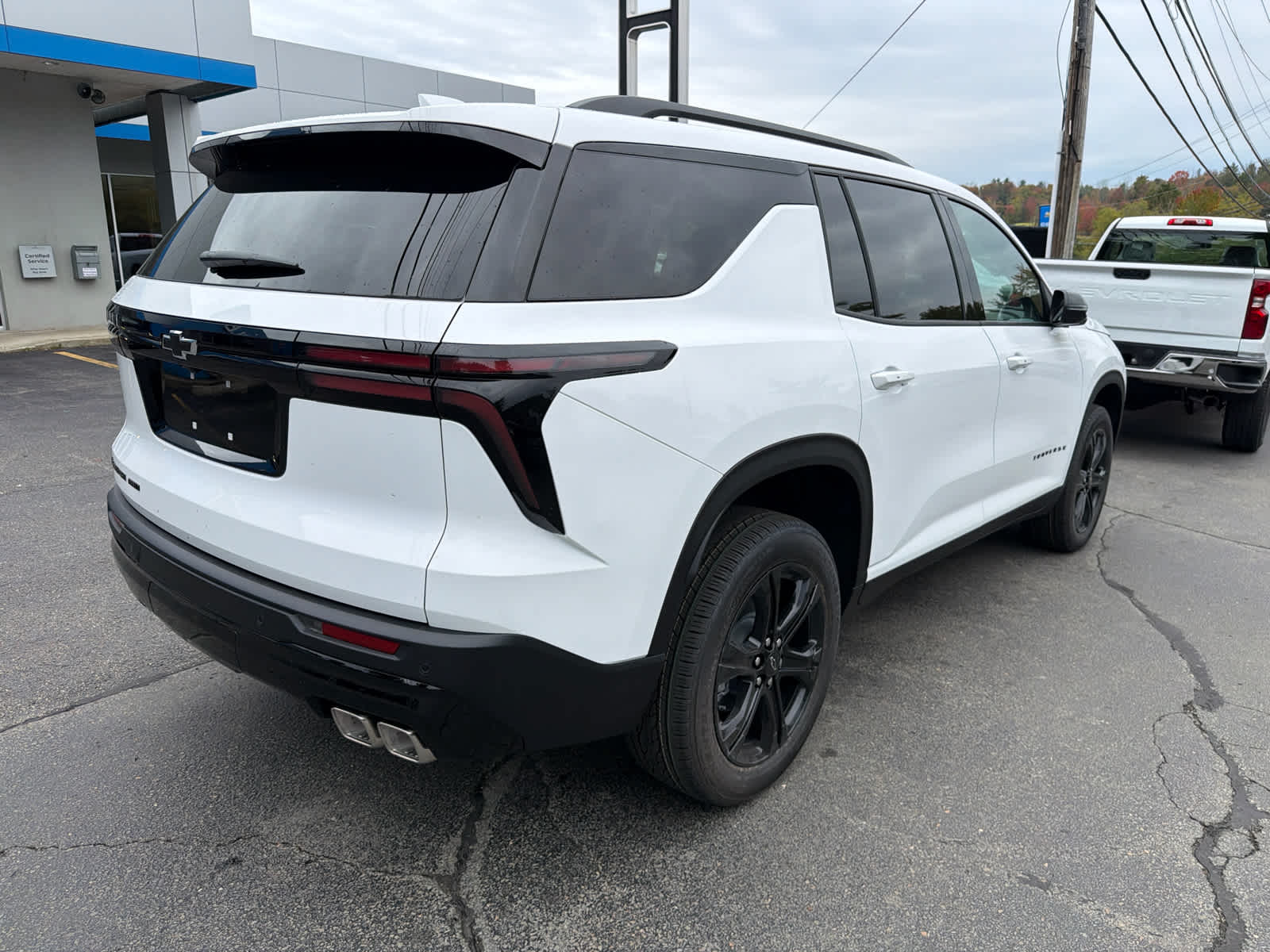 2027 Chevrolet Traverse LT