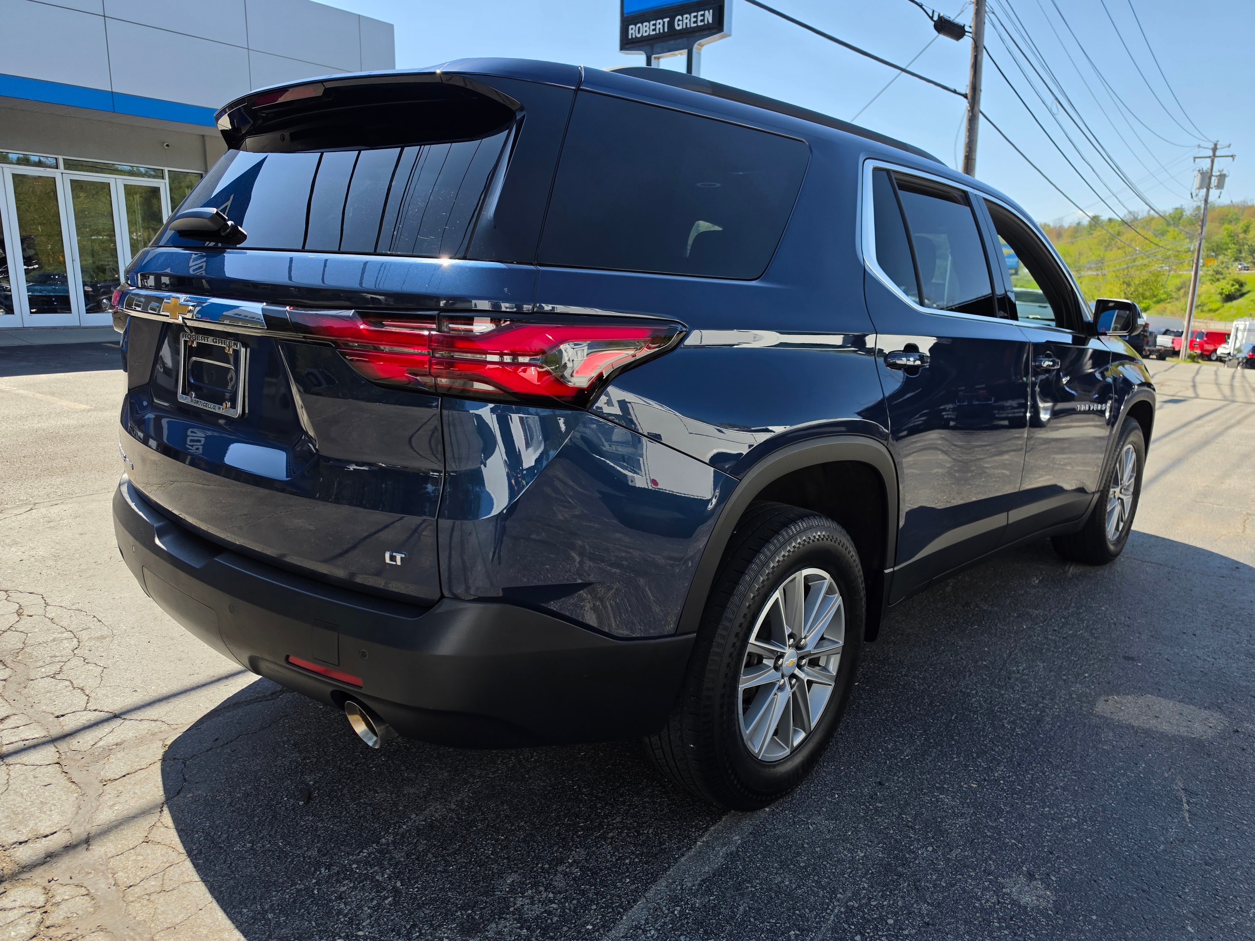 2023 Chevrolet Traverse LT Cloth