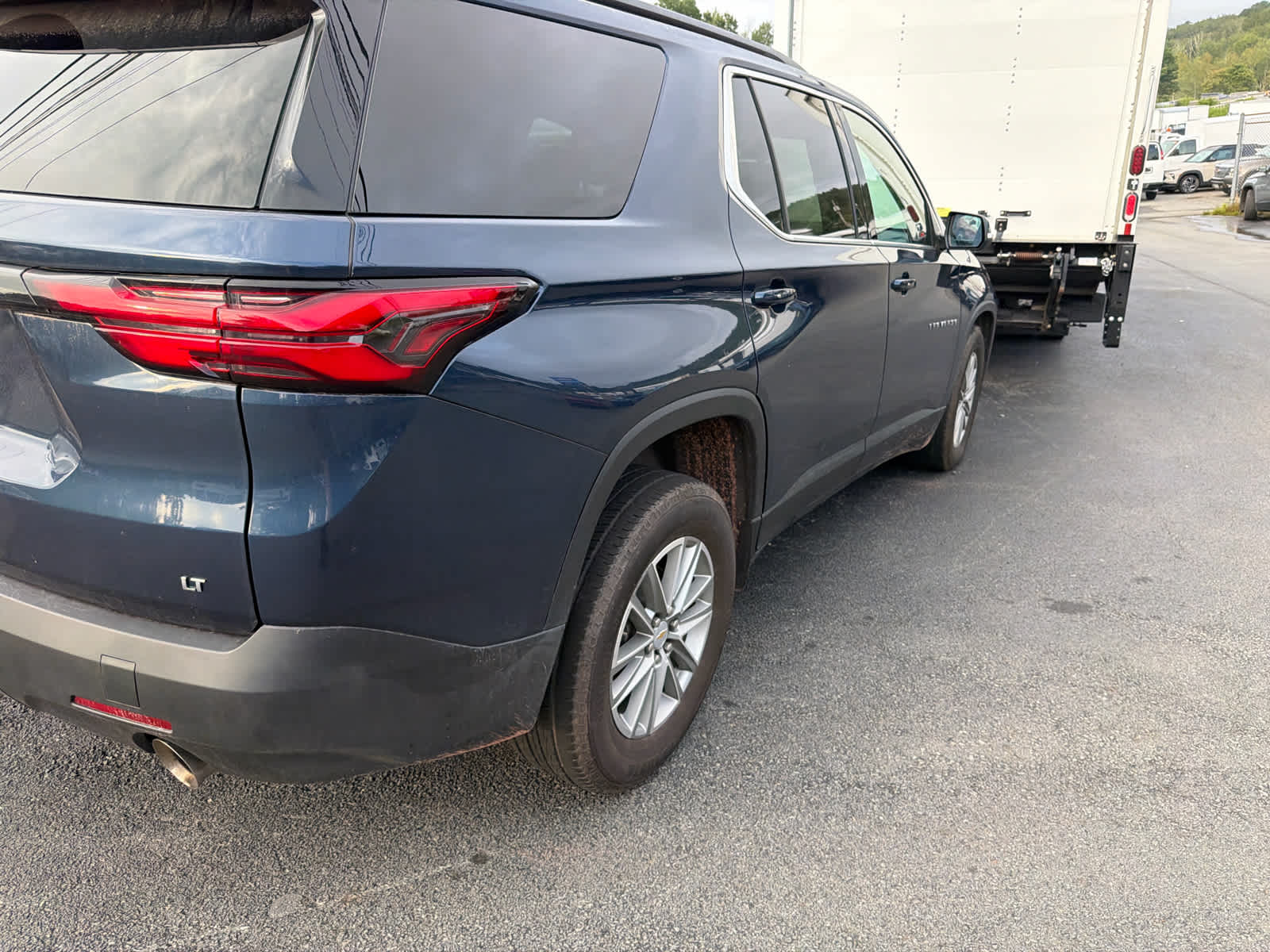 2023 Chevrolet Traverse LT Cloth