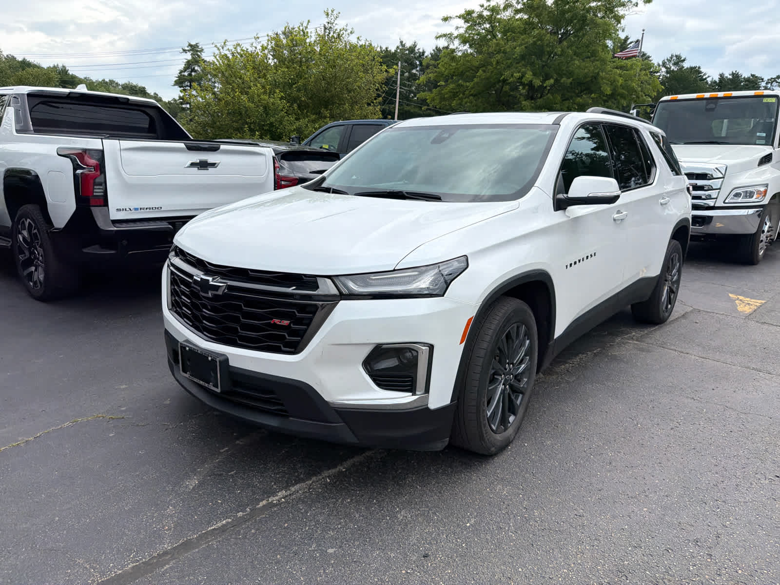2023 Chevrolet Traverse RS