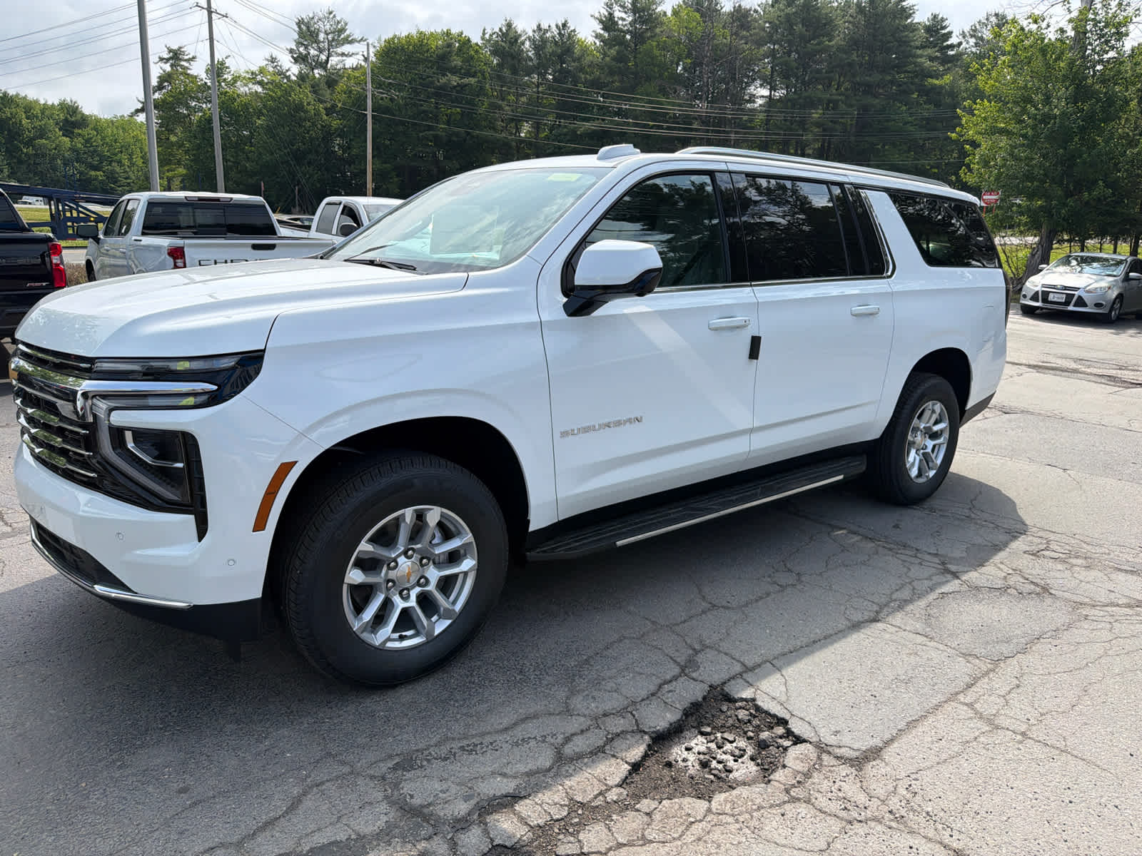2026 Chevrolet Suburban LT