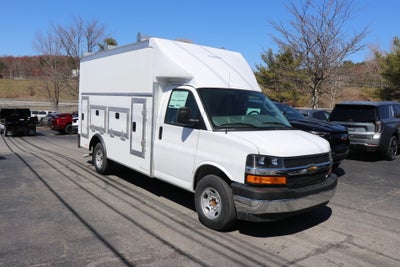 2026 Chevrolet Express Cutaway 3500 1WT