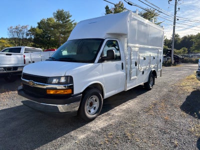 2026 Chevrolet Express Cutaway 3500 1WT