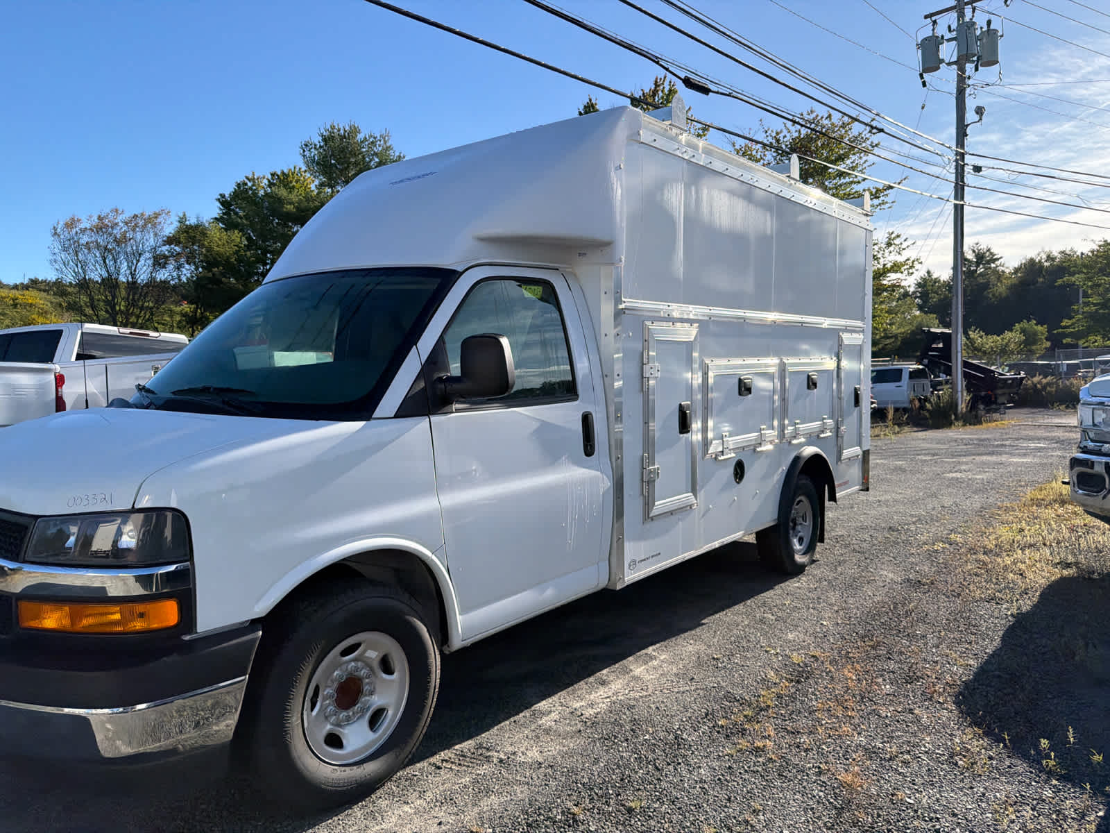 2026 Chevrolet Express Cutaway 3500 1WT