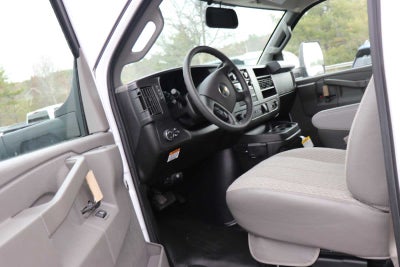 2026 Chevrolet Express Cutaway 4500 2WT