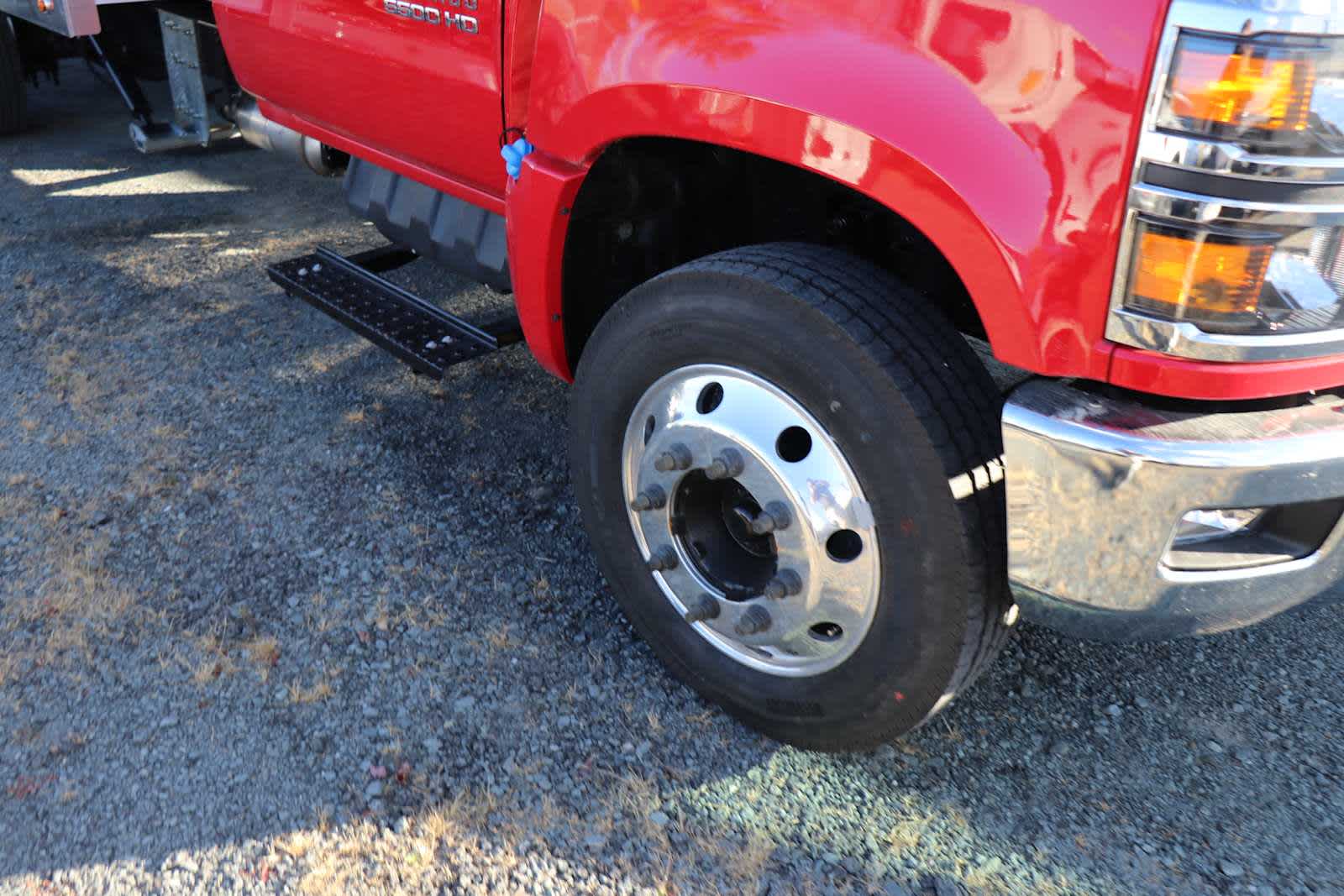 2024 Chevrolet Silverado 5500 HD Work Truck