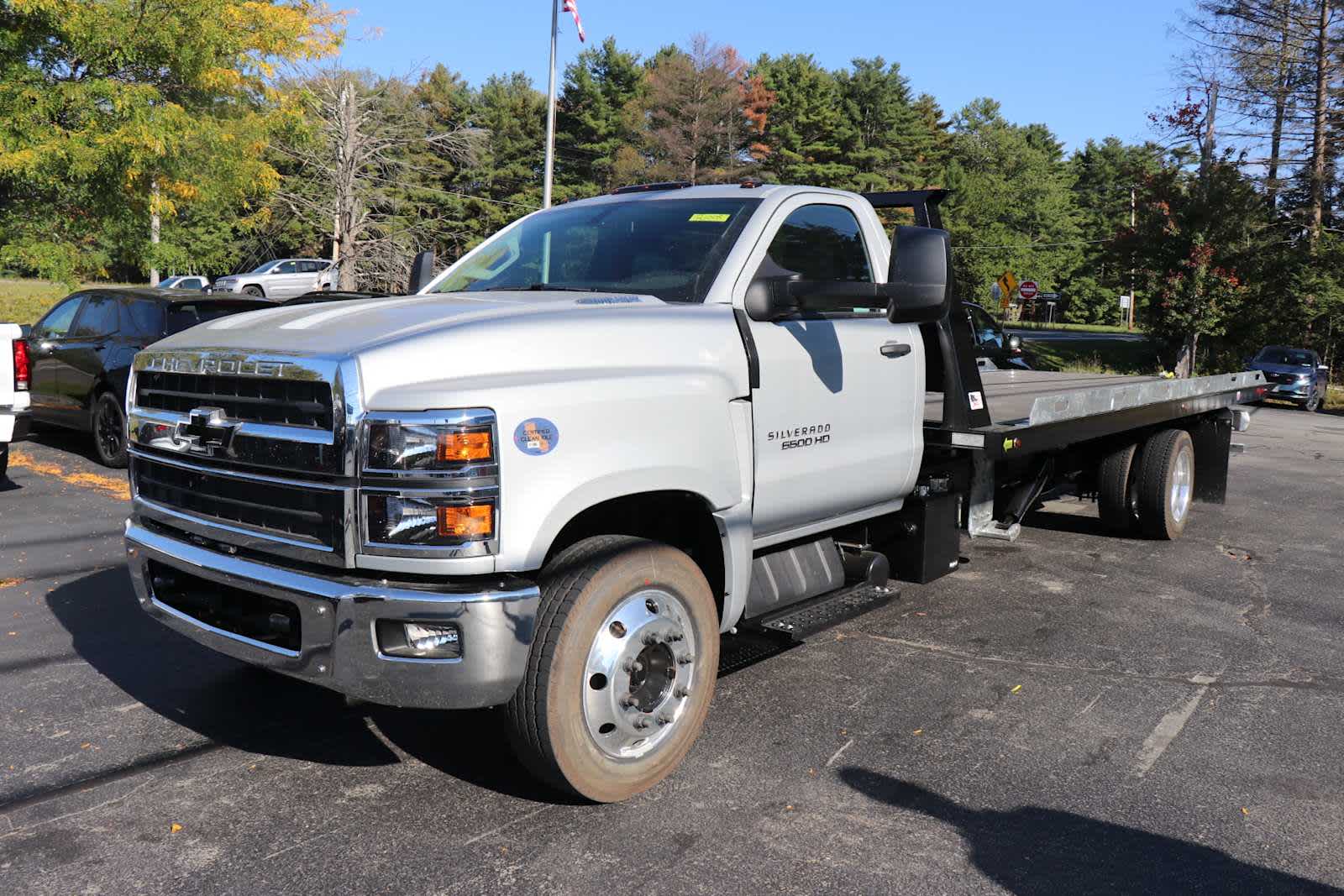 2024 Chevrolet Silverado 6500 HD Work Truck