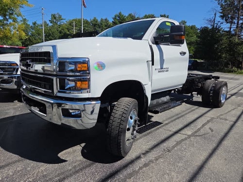 2026 Chevrolet Silverado 6500 HD Work Truck