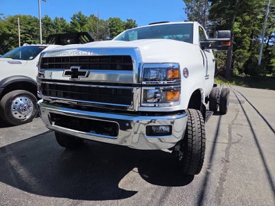 2026 Chevrolet Silverado 6500 HD Work Truck