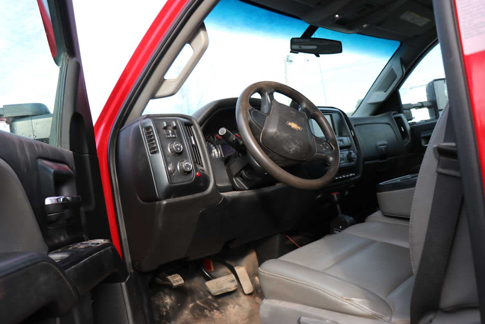 2019 Chevrolet Silverado 6500 HD Work Truck