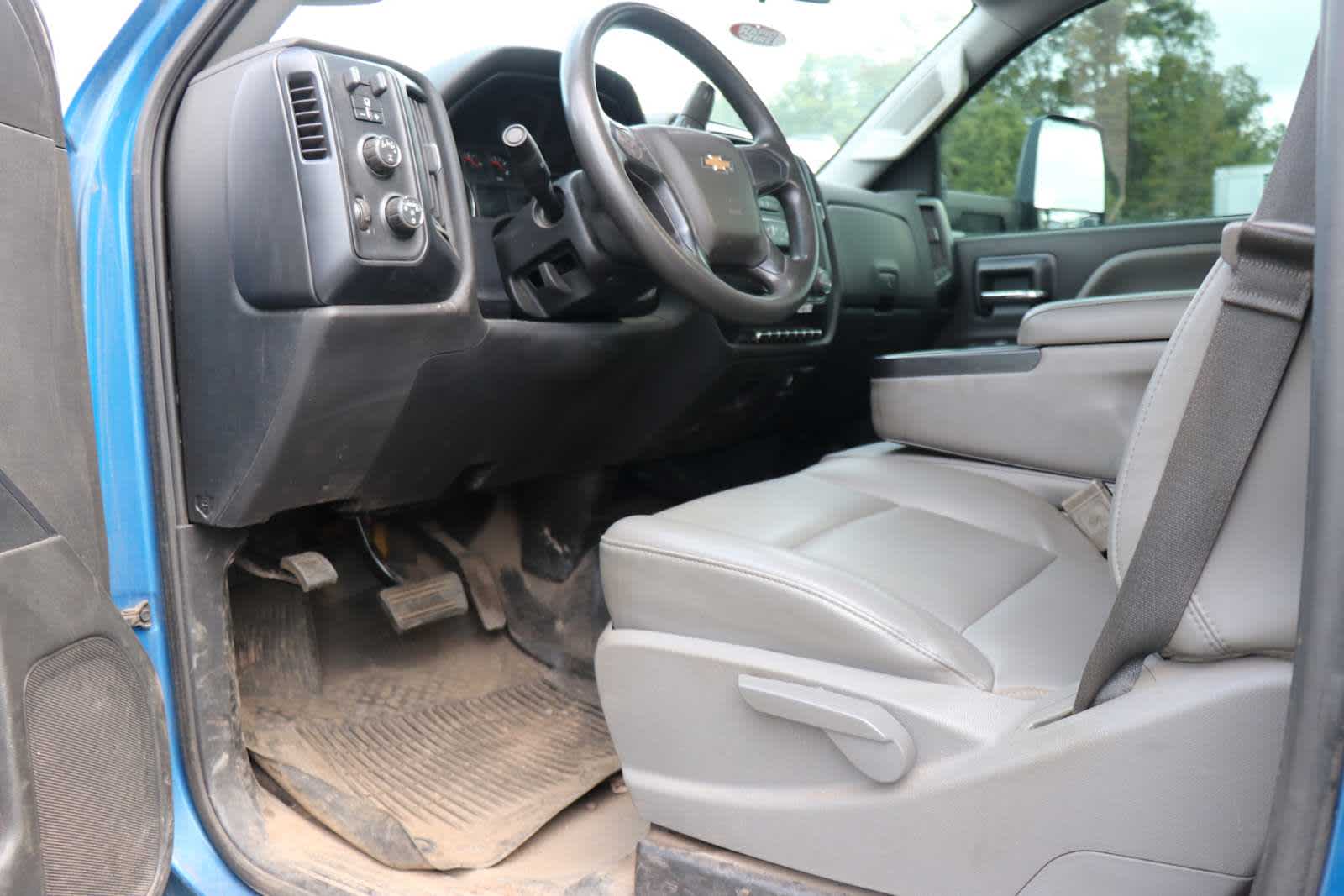 2023 Chevrolet Silverado 6500 HD Work Truck