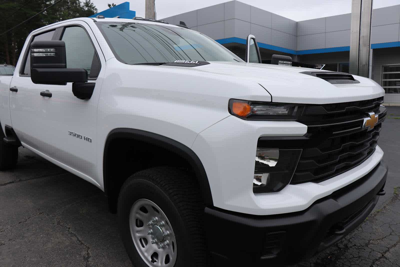 2025 Chevrolet Silverado 3500 HD WT
