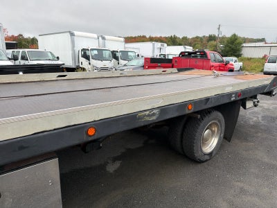 2015 Ford Super Duty F-650 Straight XL
