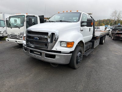 2015 Ford Super Duty F-650 Straight XL