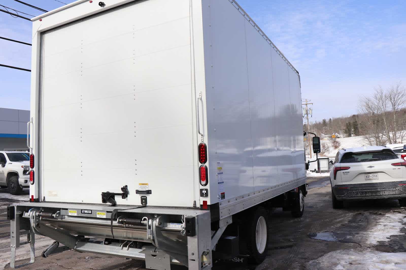 2024 Chevrolet Low Cab Forward 4500 HG NA