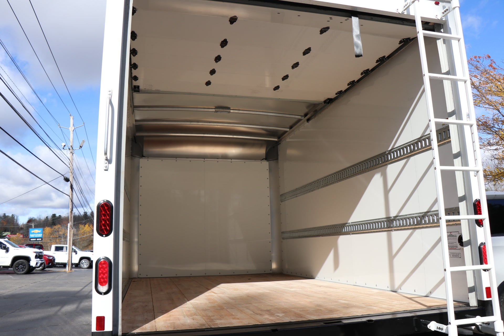 2024 Chevrolet Low Cab Forward 4500 NA