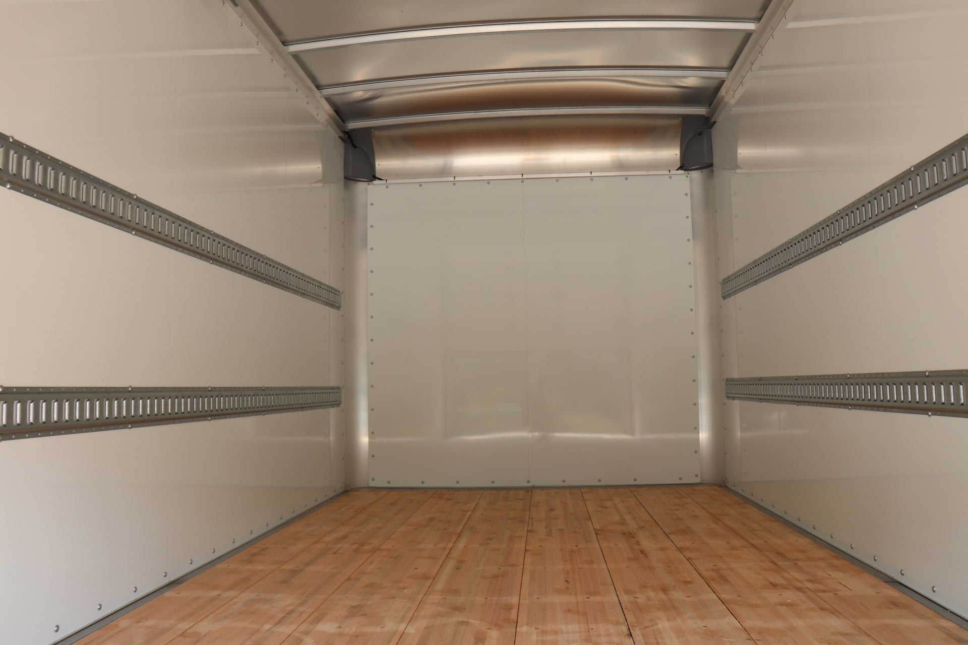 2024 Chevrolet Low Cab Forward 4500 NA