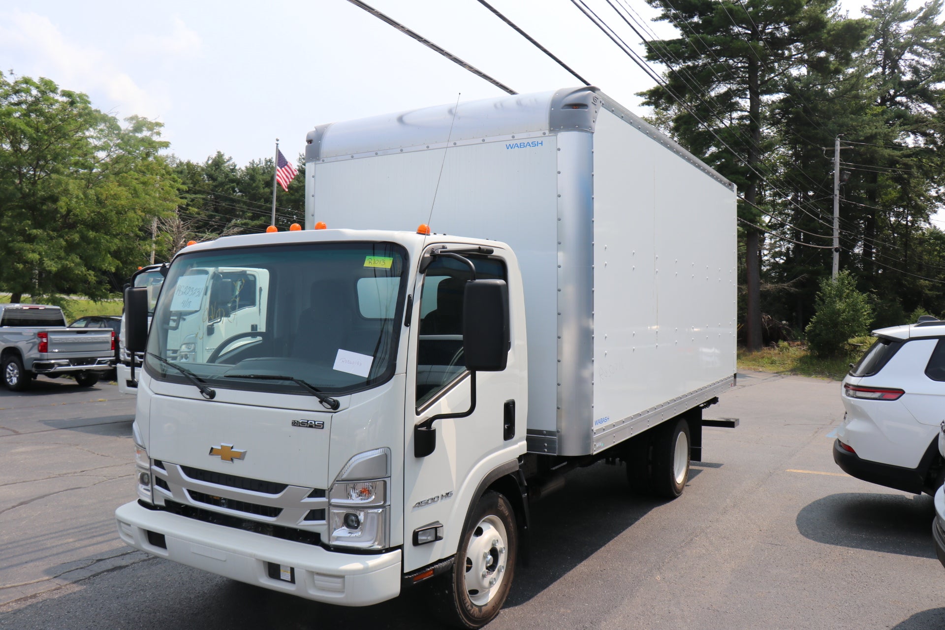 2024 Chevrolet Low Cab Forward 4500 HG NA
