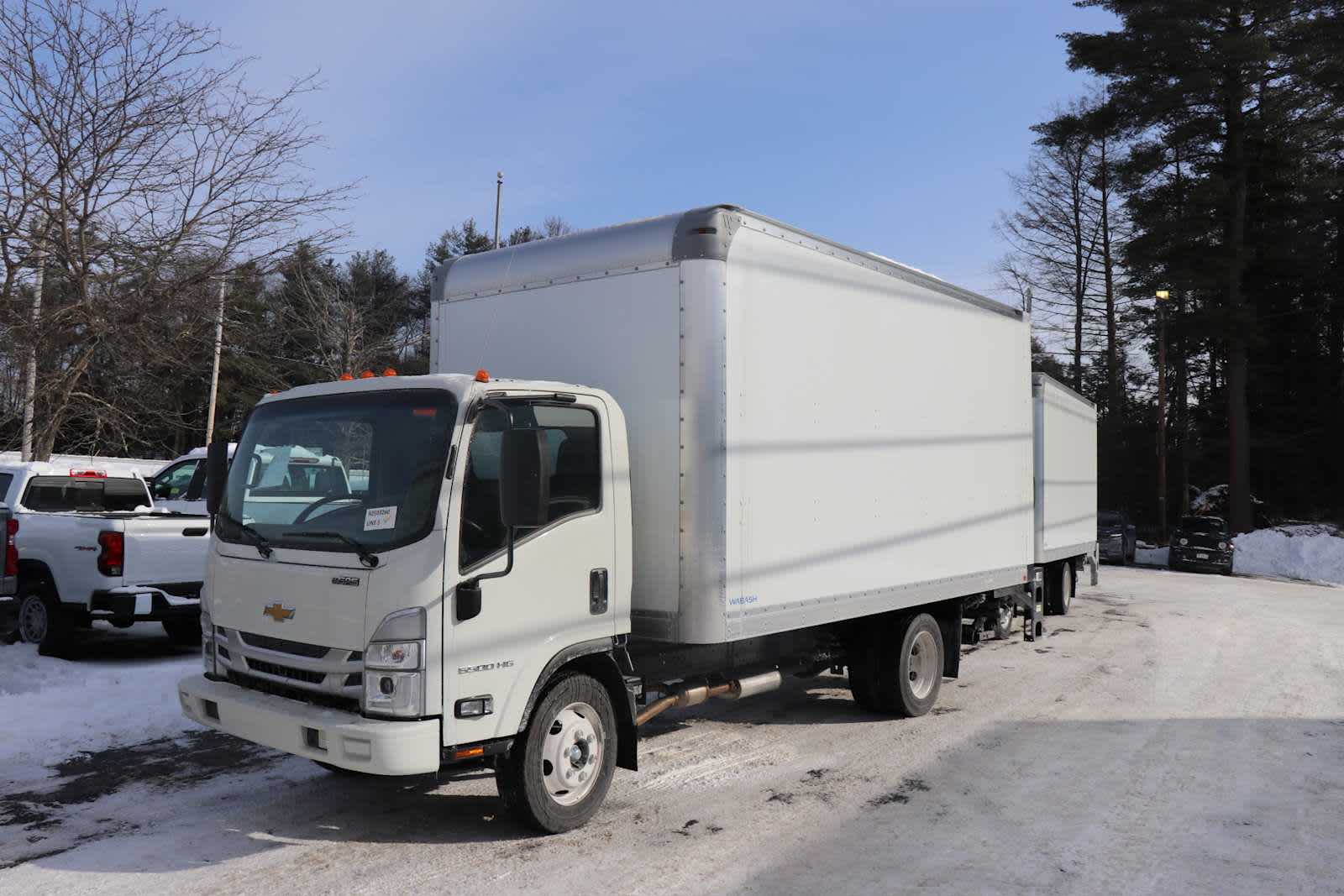2025 Chevrolet Low Cab Forward 5500 HG NA