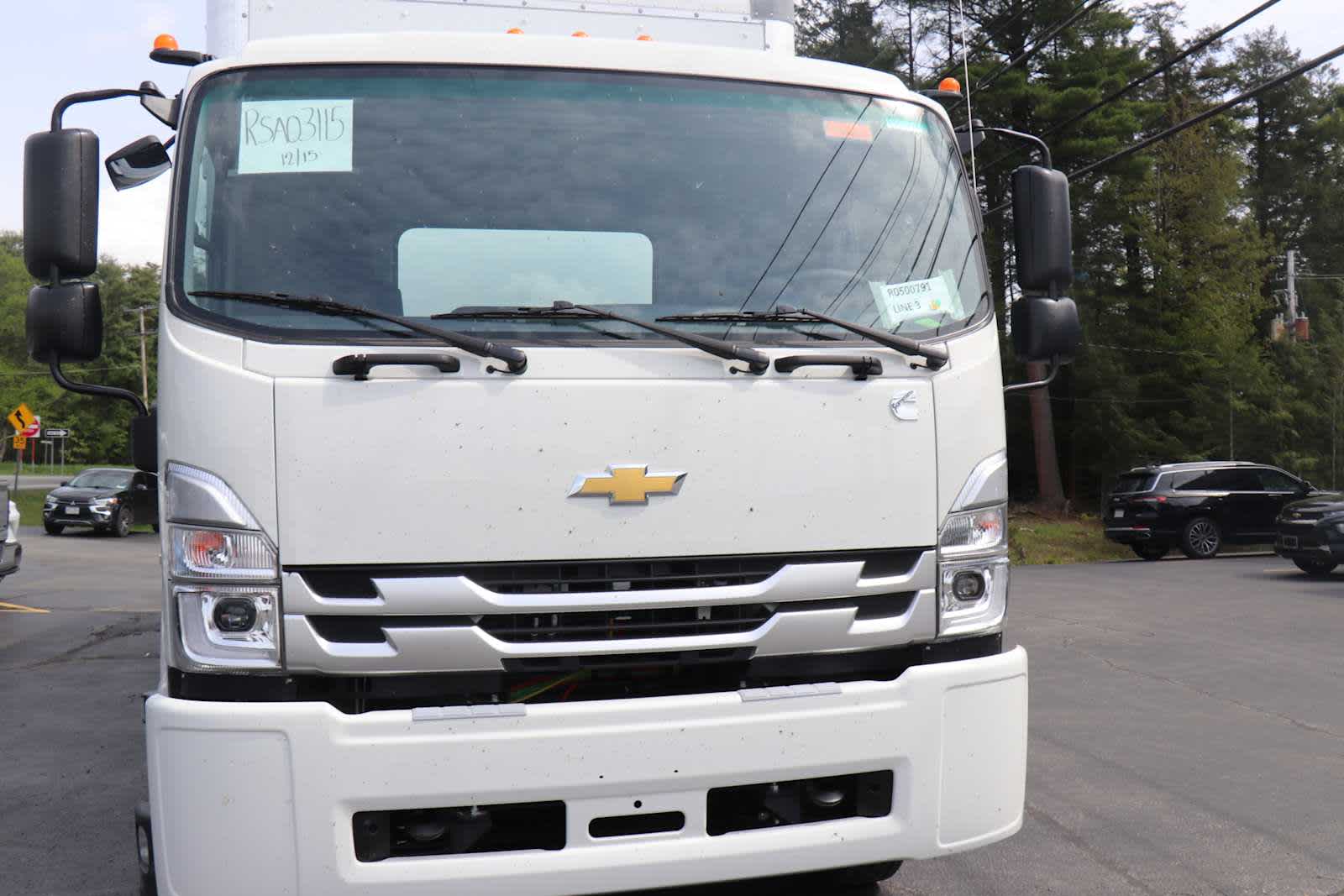 2024 Chevrolet Low Cab Forward 6500 XD NA