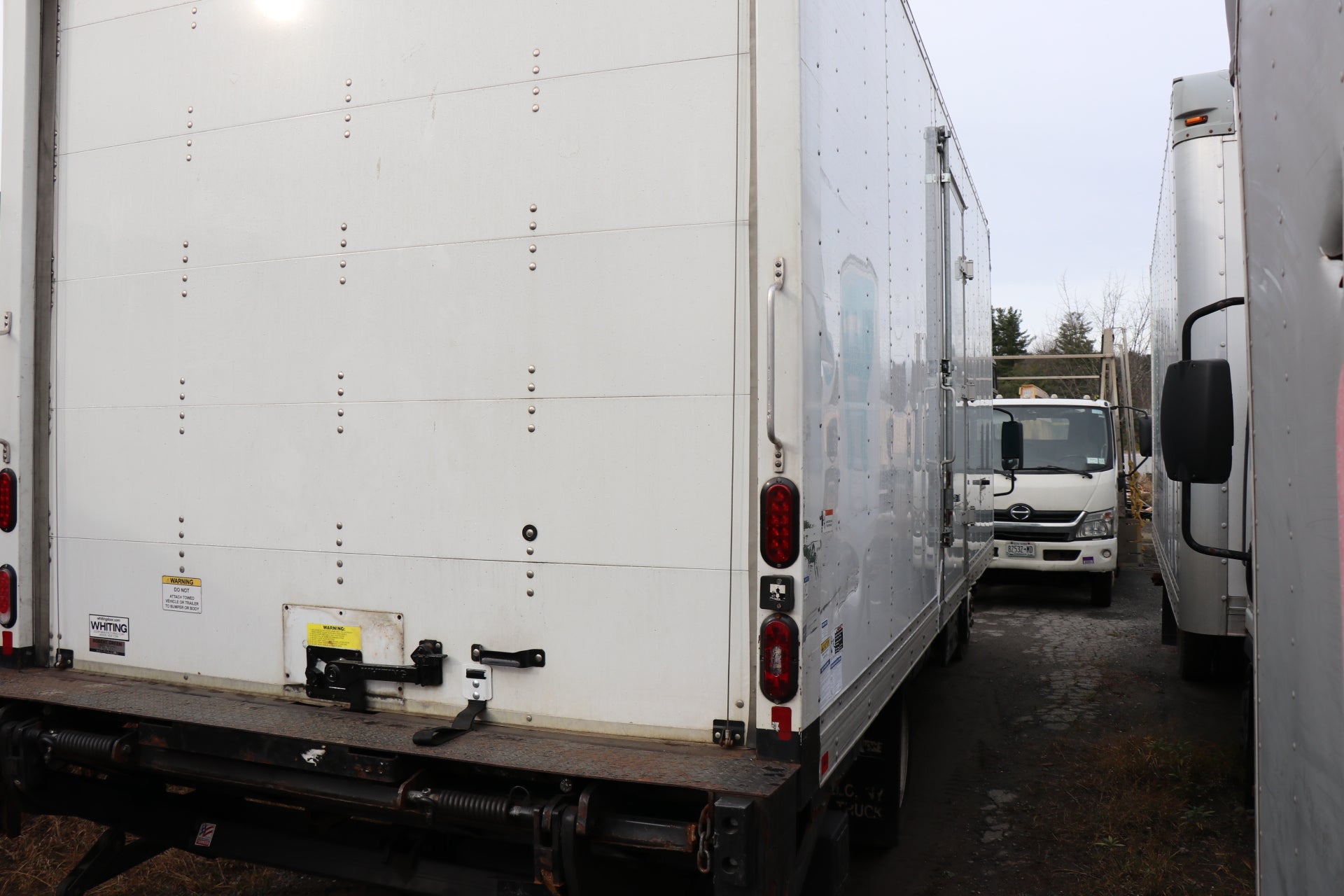 2022 Chevrolet Low Cab Forward 5500 HD NA