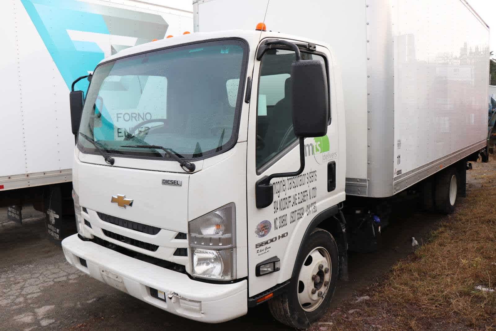 2022 Chevrolet Low Cab Forward 5500 HD NA