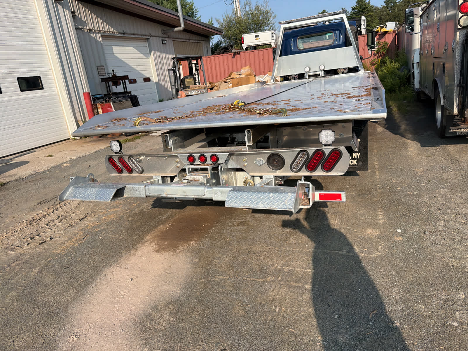 2025 Chevrolet Low Cab Forward 5500 XD NA