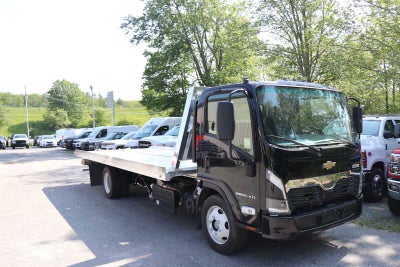 2025 Chevrolet Low Cab Forward 5500 XD NA