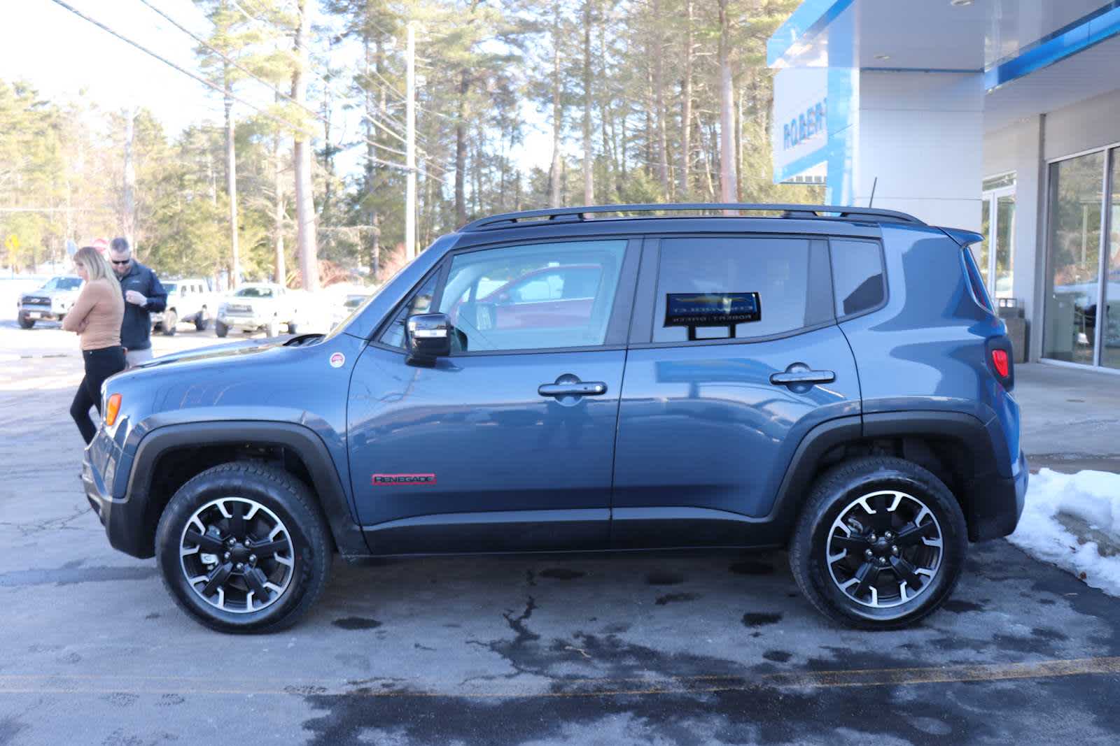 2023 Jeep Renegade Trailhawk