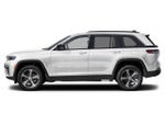 2027 Jeep Grand Cherokee Laredo Altitude 4x4