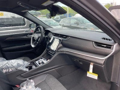 2025 Jeep Grand Cherokee L Altitude X 4x4