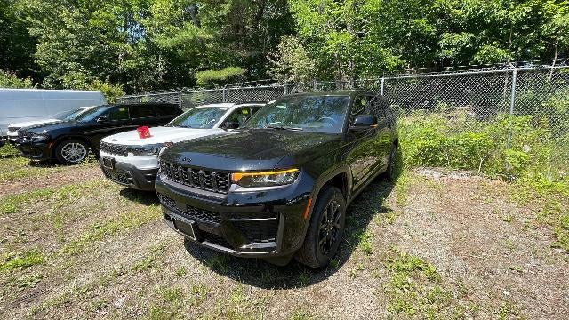 2026 Jeep Grand Cherokee L Laredo Altitude 4x4