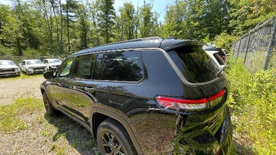 2026 Jeep Grand Cherokee L Laredo Altitude 4x4