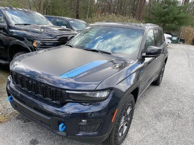 2023 Jeep Grand Cherokee 4xe Trailhawk 4x4