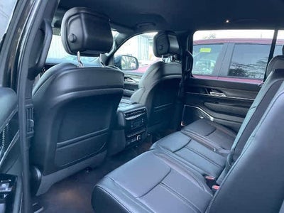 2024 Jeep Wagoneer L Series II 4x4